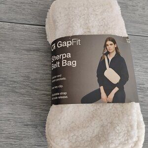 Gap Fit Sherpa Belt Bag